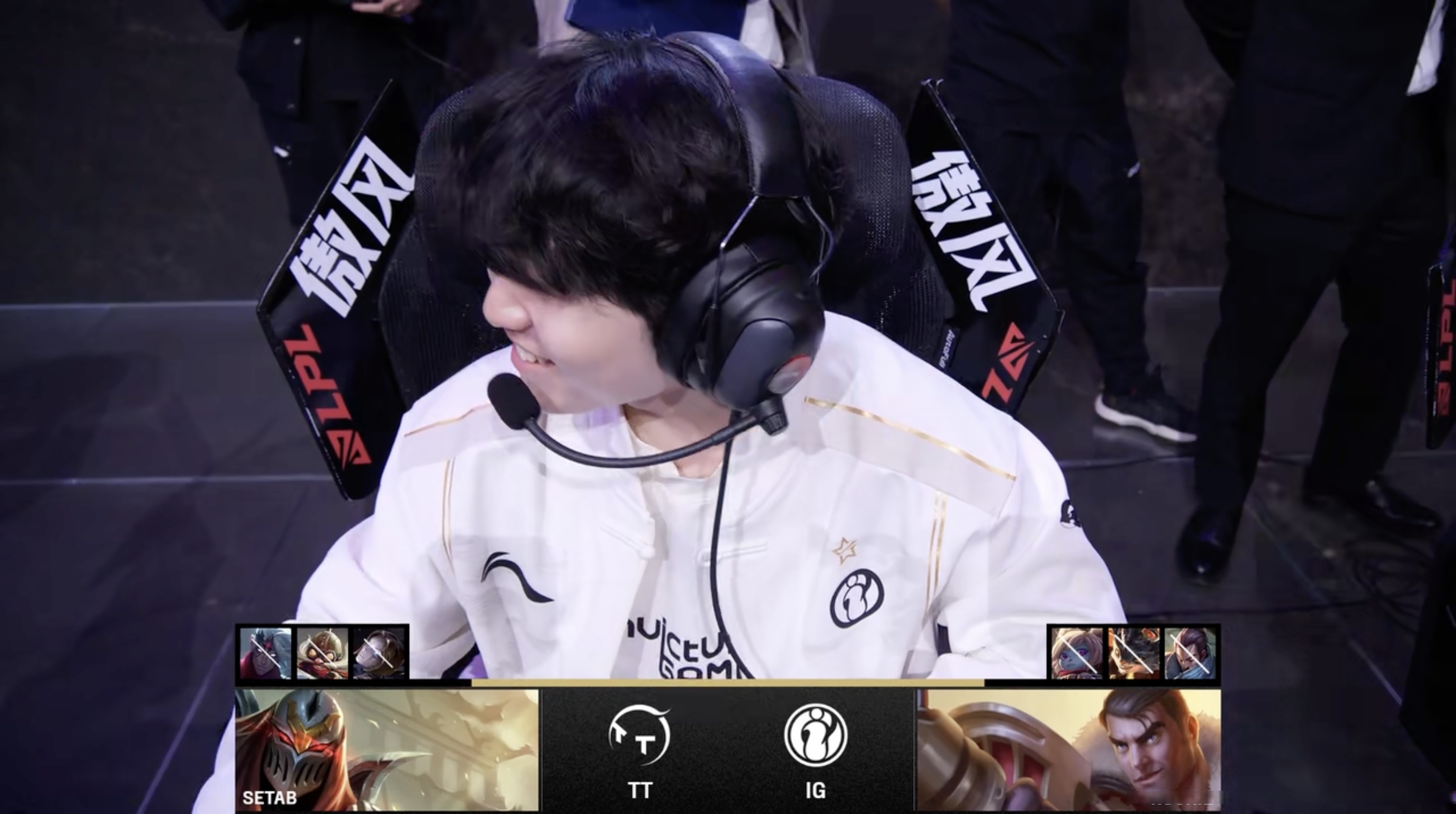 关于Rookie重返赛场,表现优异首场状态出色,塞尔维亚队观众沸腾!赛场气氛高涨的信息 关于Rookie重返赛场,表现优异首场状态出色,塞尔维亚队观众沸腾!赛场气氛高涨的信息