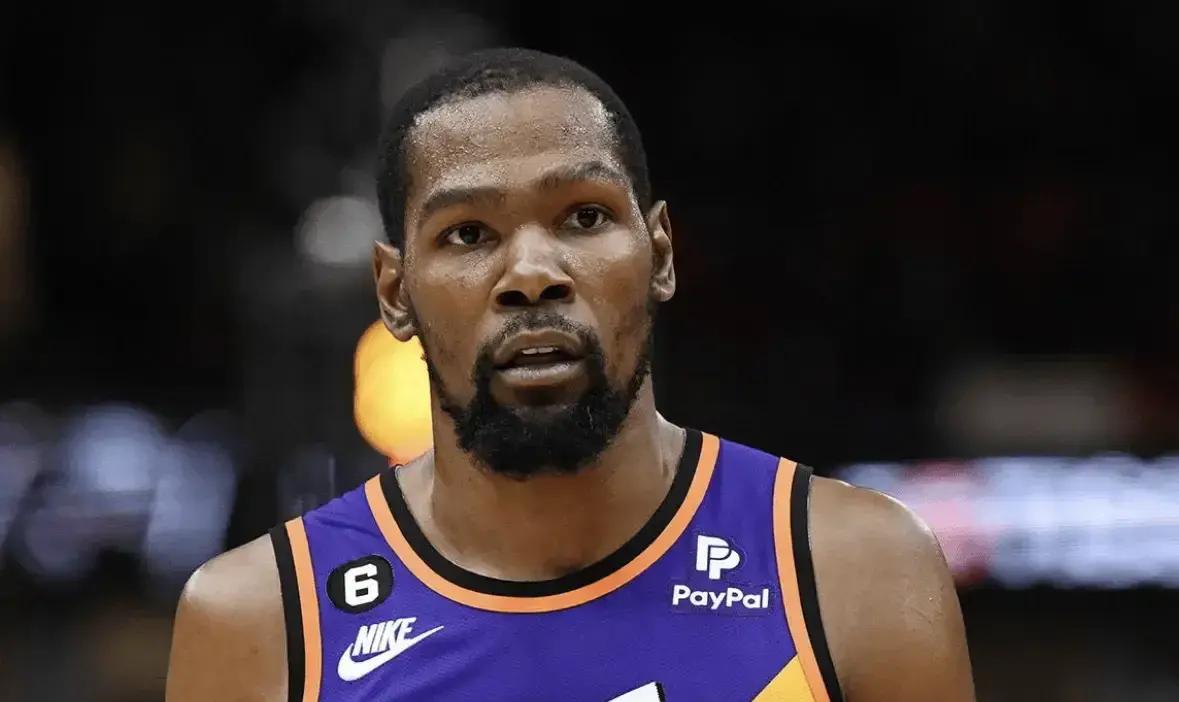 日本呼吁各国谨慎参加九三阅兵 日本呼吁各国谨慎参加九三阅兵