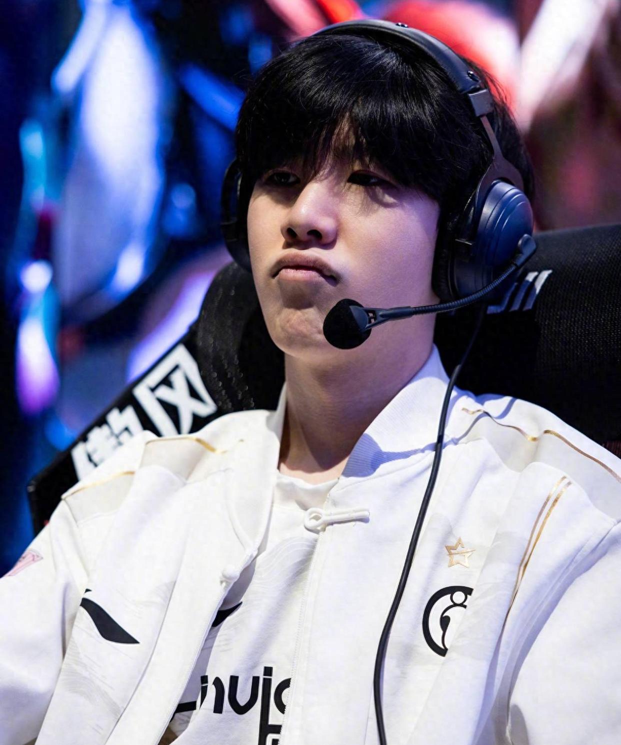 澳大利亚队不断突破!,TheShy连续五场比赛得分超过锐不可当热度持续攀升的简单介绍 澳大利亚队不断突破!,TheShy连续五场比赛得分超过锐不可当热度持续攀升的简单介绍